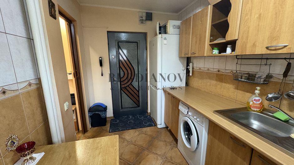 Apartament cu 3 camere - Metrou Nicolae Grigorescu - 50.9 mp total - Poză 6