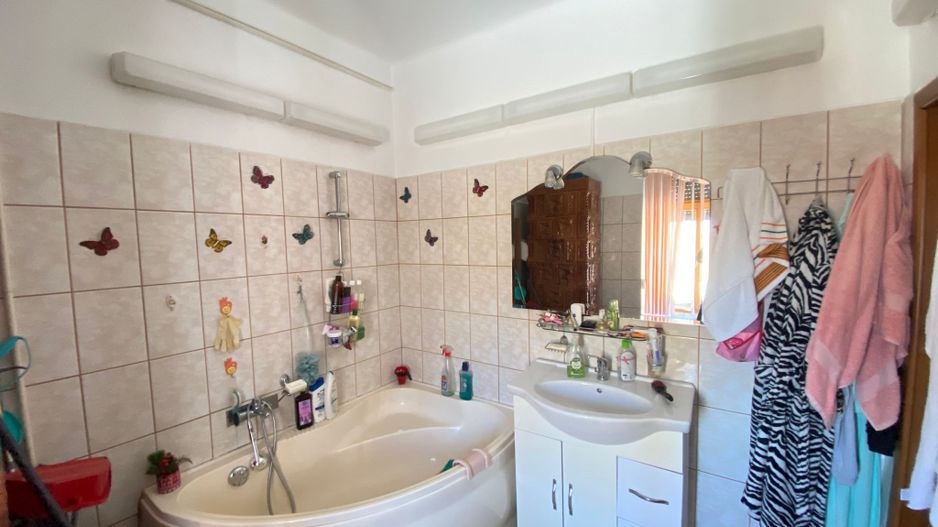 3 camere, 100 mp, centrală termică proprie – Prosper / 13 Septembrie V10 - Poză 11