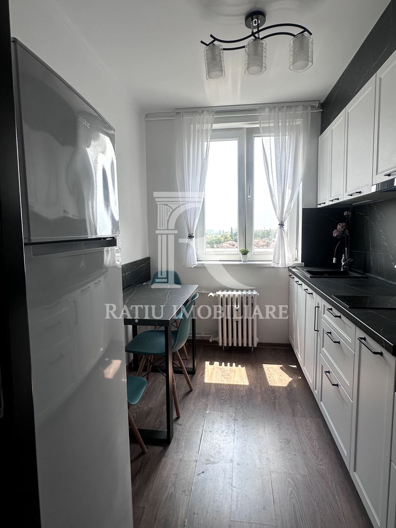 Apartament cu 2 camere | Central | Ascensor | Oradea - Poză 6