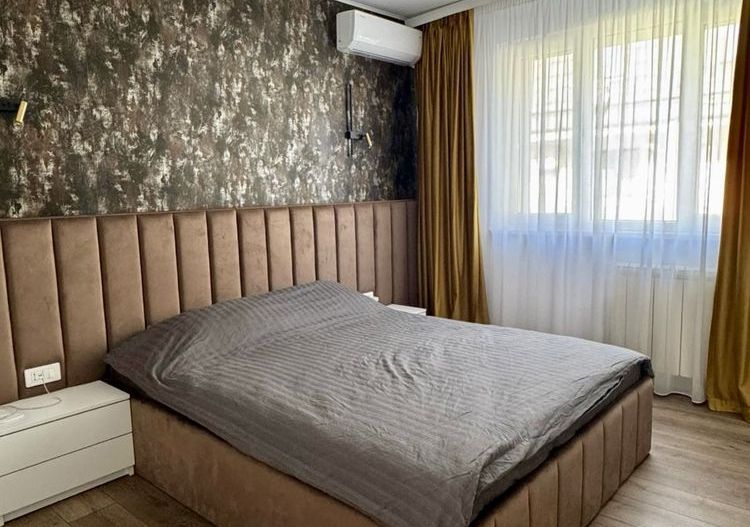 Apartament 4 camere de vanzare Gorjului - Poză 6