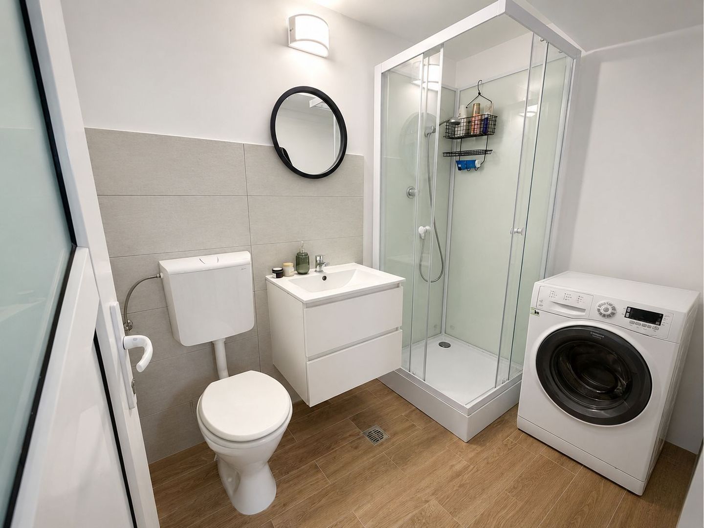 Garsonieră renovată Vilă interbelică 1932 Piața Romană | 28 mp Demisol - Poză 8