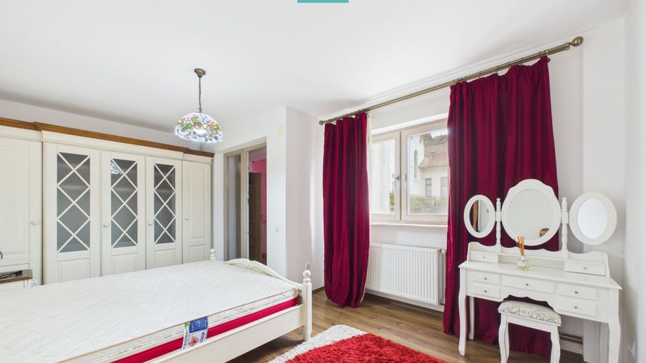 Apartament deosebit, zonă centrală - Poză 3