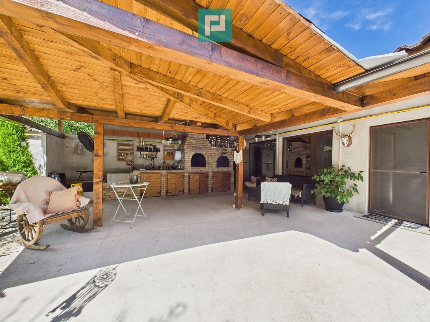 Casa la cheie în Nadab - Poză 4