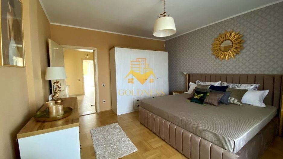 3 camere decomandate, LUX, Parcare, AC, Zona Fagului, Andrei Muresanu - Poză 1