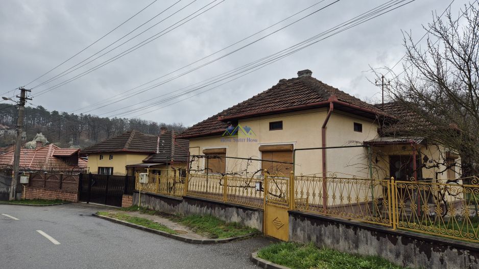 Vand casa zona Chizid pe Dr. Cantacuzino, 2 cam, baie, buc, st-378 mp! - Poză 1