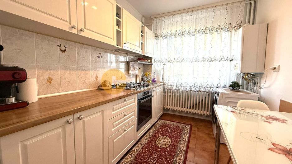 2 Camere - Mobilat si Utilat - Etaj 1 - Zona Cantemir - Poză 2