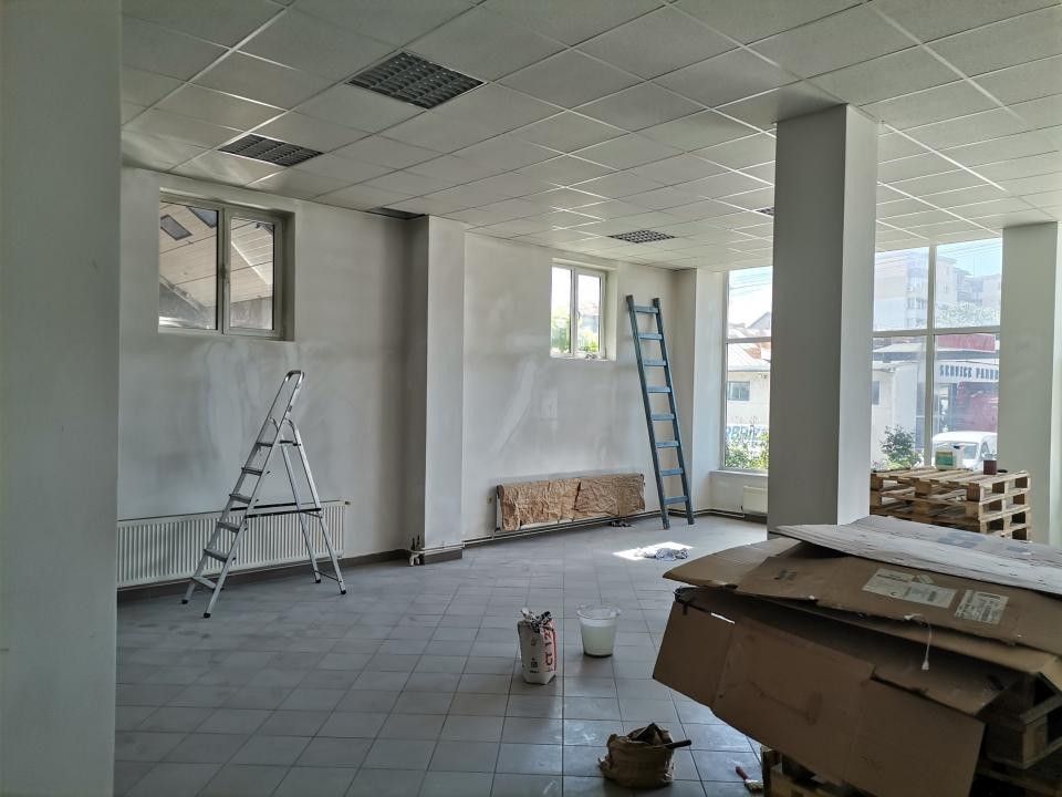 Inchiriere cladire D+P+3, Targul din Vale, stradal - Poză 3