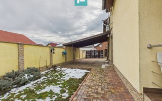 Vilă elegantă cu etaj în Zădăreni - Poză 23