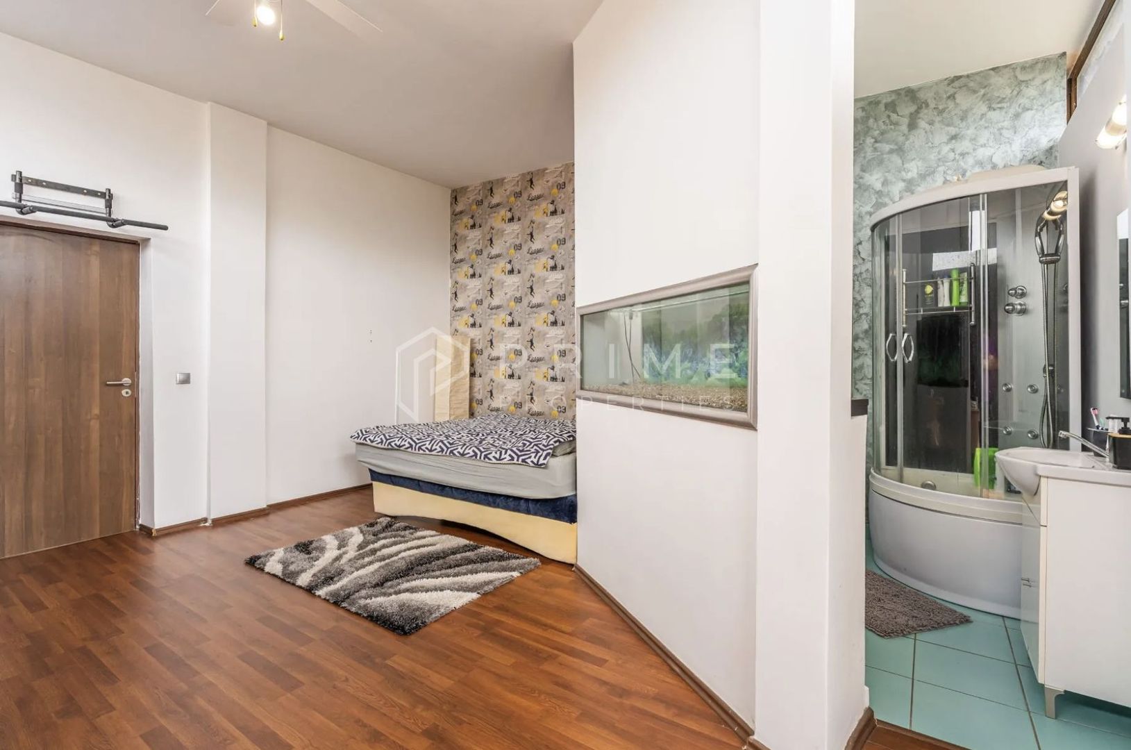 Vilă cu design și dotări deosebite de vânzare - Poză 9