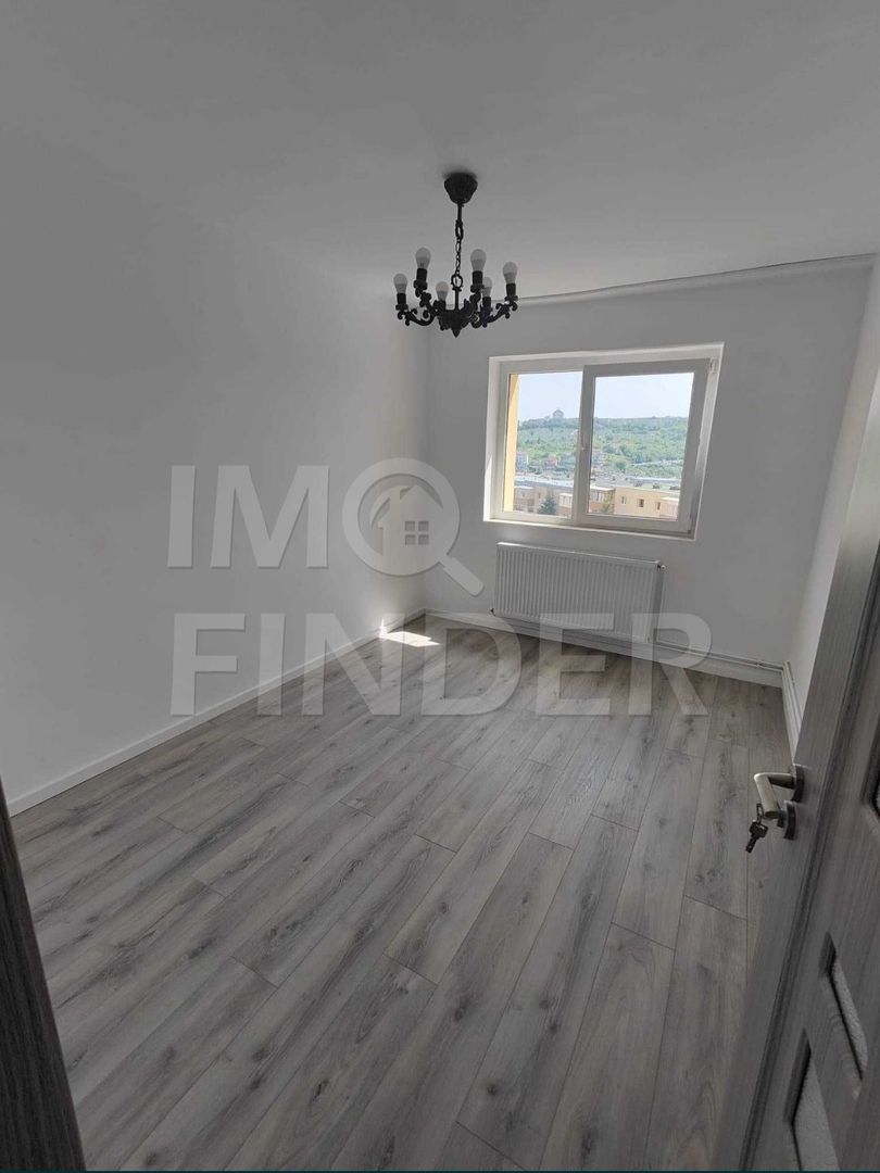 Vanzare 3 camere Manastur, ultrafinisat, etaj intermediar - Poză 3