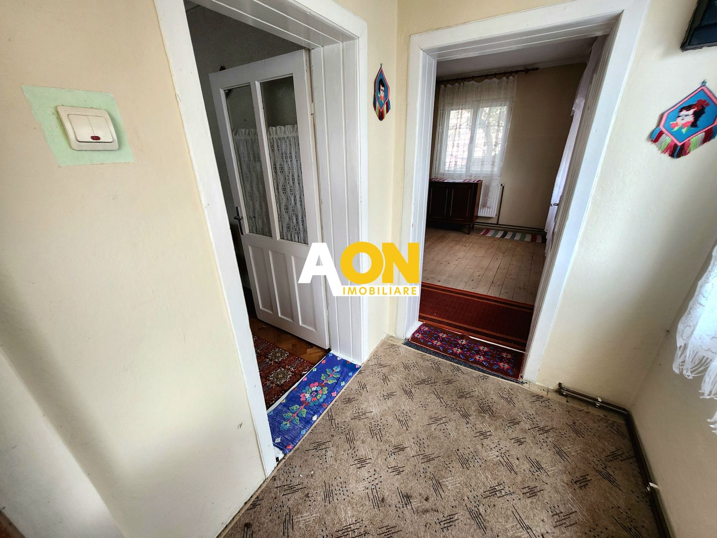 De vanzare casa 3 camere, 719mp teren, Cetate - Poză 4