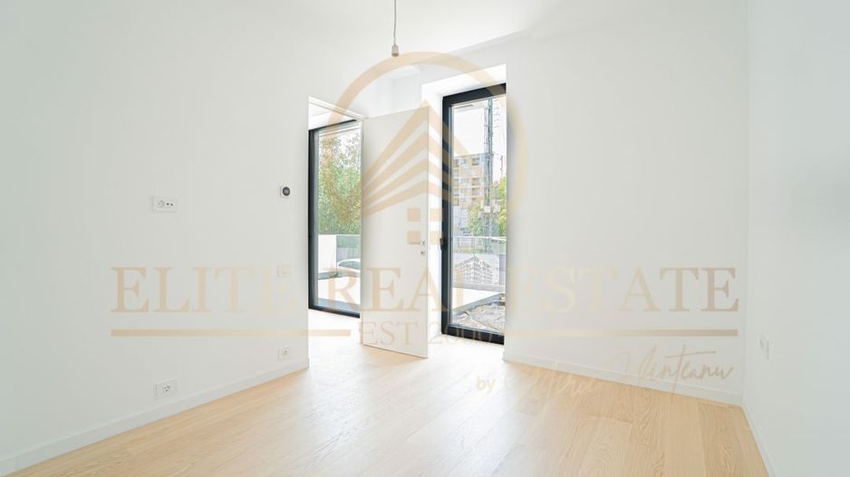 Stațiunea Mamaia - Vânzare apartament cu 2 camere, 2 bai, la 2 pasi de mare. - Poză 6