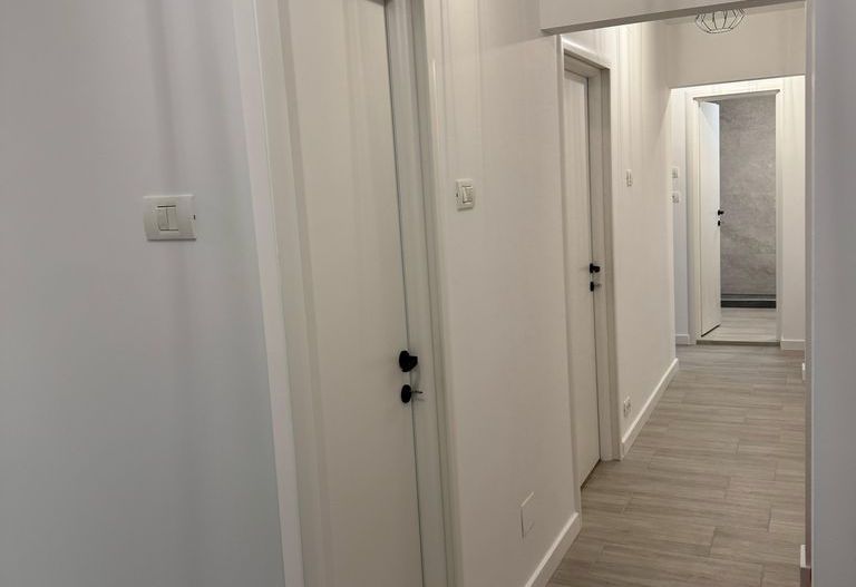 Apartament 3 camere complet renovat T645 - Poză 9