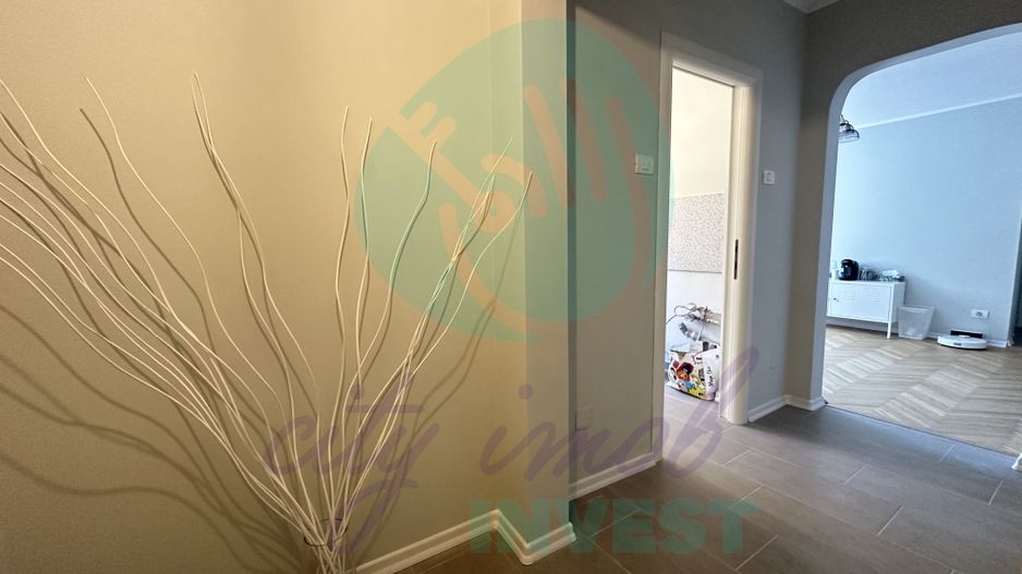 ACASA - unde infloresc teii - Poză 9