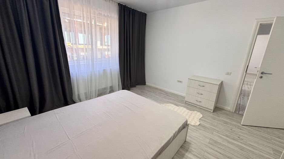 AP. 2 CAMERE - PARCARE INCLUSA, CENTRALA, MOBILAT, COMISION 0% - Poză 2