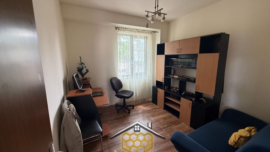 Oferta 2 case la pret de una in Ghercesti – Ideal pentru 2 familii - Poză 6