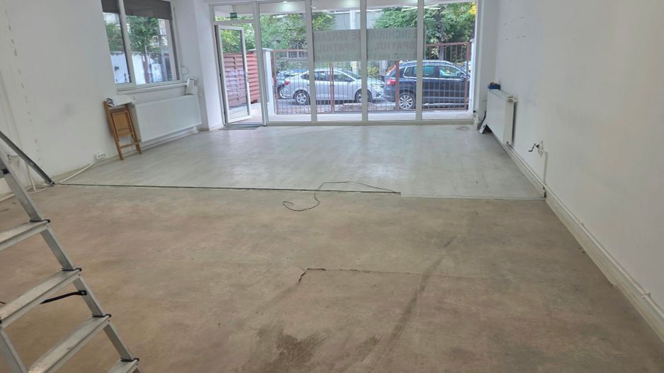 Vanzare apartament 3 camere Jiului - pretabil spatiu comercial - Poză 2