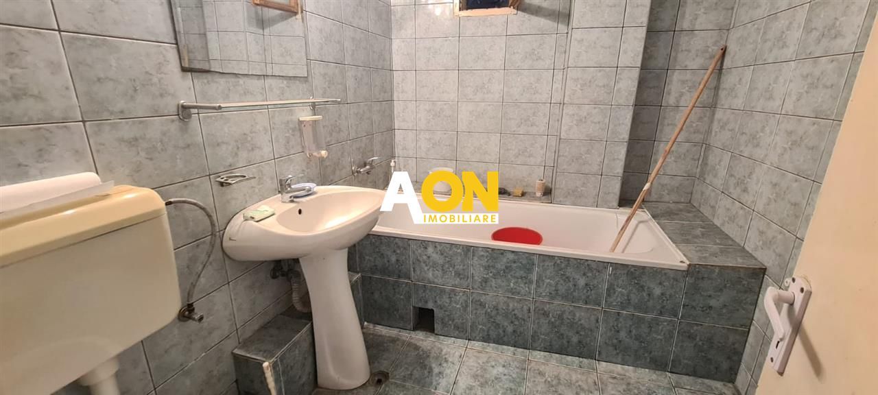 Apartament de vanzare, 3 Camere, 2 Bai, Zona Stadion - Poză 7