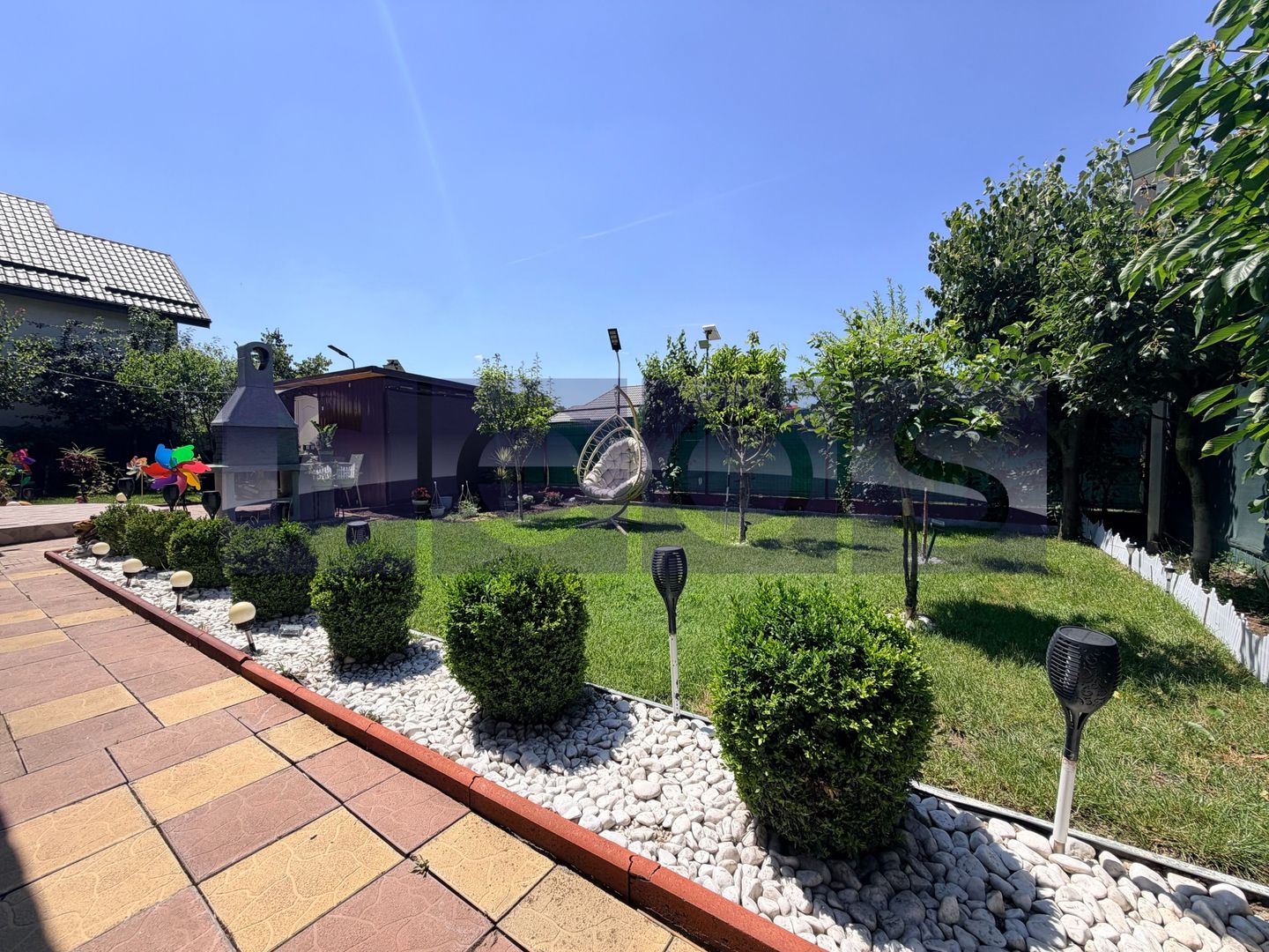 VANZARE VILA DEOSEBITA | TEREN 520 MP | 4 CAMERE | BUFTEA - Poză 4