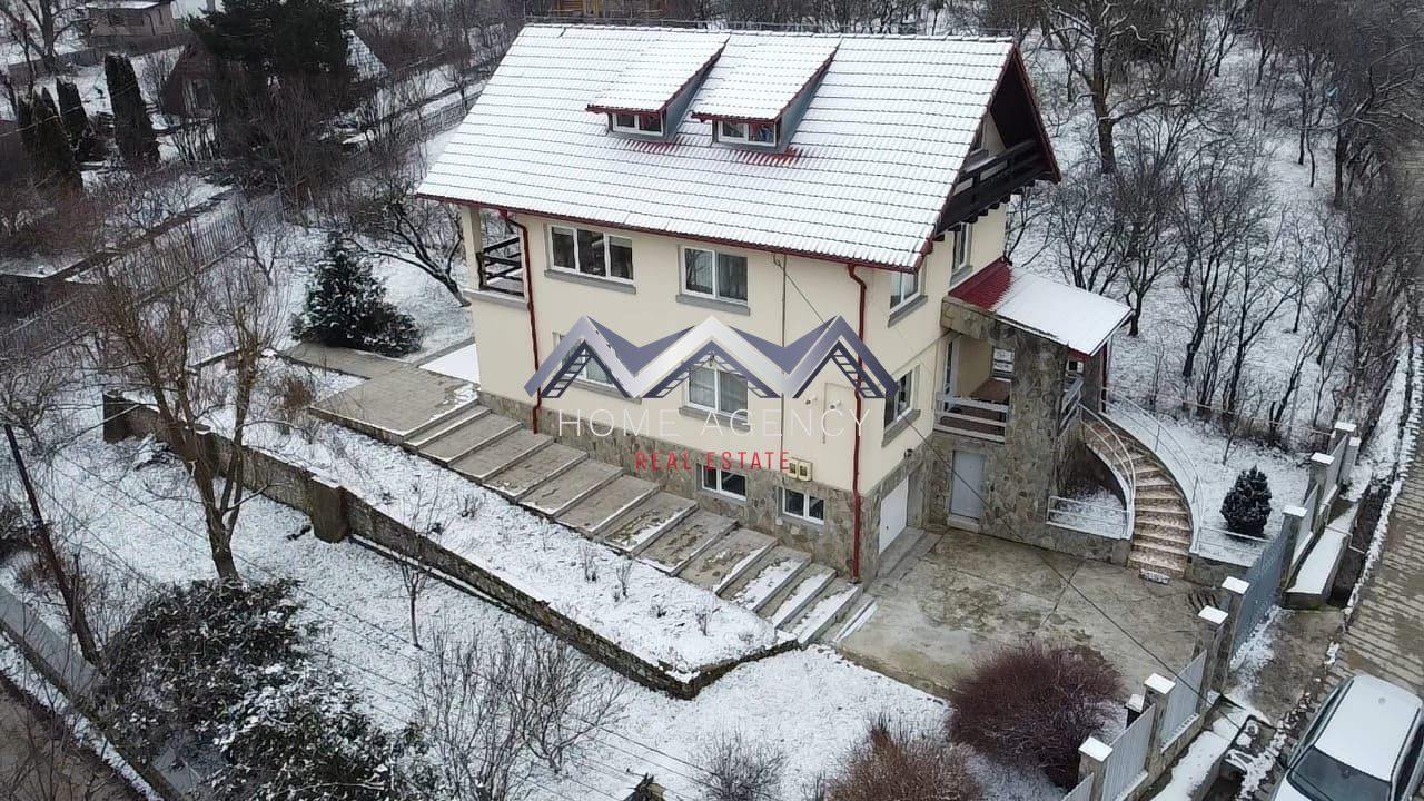 Vilă ultrafinisată cu panoramă superbă, teren 868 mp– Breaza - Poză 10