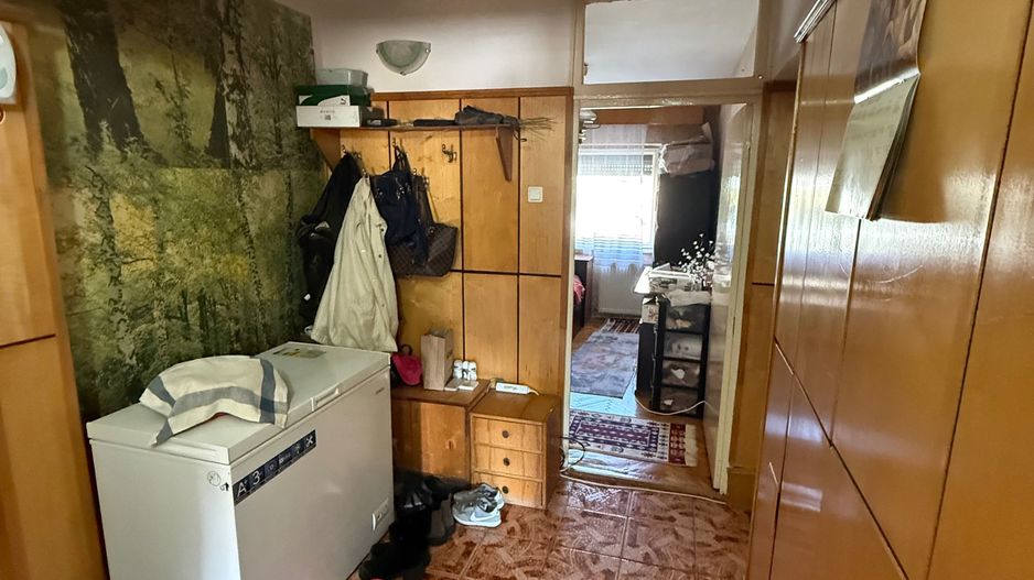 BRASADAS vinde ap 3 cam etaj 2/4 in Micro 17. - Poză 2