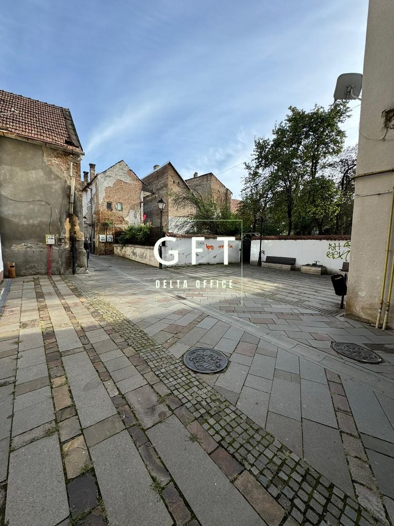 Spațiu comercial de vanzare ultracentral ,strada Dornei, 1000mp - Poză 4