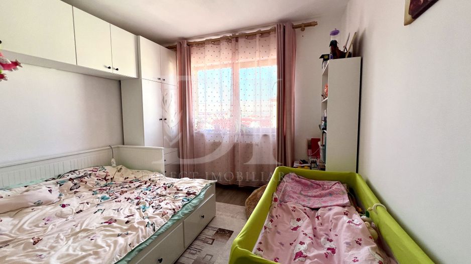 Apartament trei camere / Parcare / Zona Terra - Poză 3