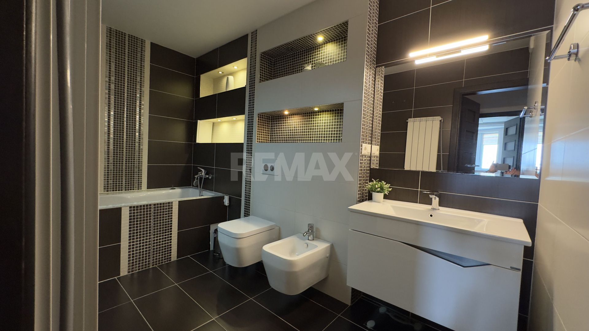 De Vânzare: Apartament Ciocana, Strada Mircea Cel Bătrân - Poză 12
