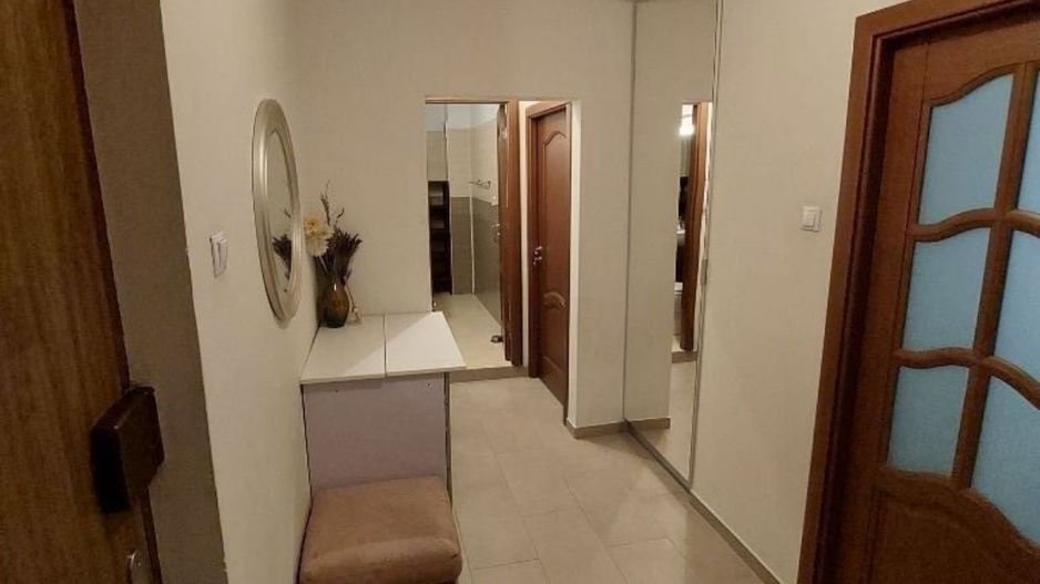 AP. 2 CAMERE NERVA TRAIAN, PARCARE, MASINA SPALAT VASE, METROU 10 MIN - Poză 7