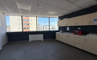 Cladire de birouri cu  spatii vitrate generoase in Zorilor. - Poză 20