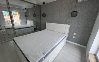 Vila noua cu mansarda Cosmopolis - Poză 2