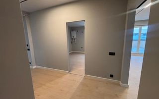 Penthouse cu 2 TERASE de 200 mp in SIBIU - Poză 4
