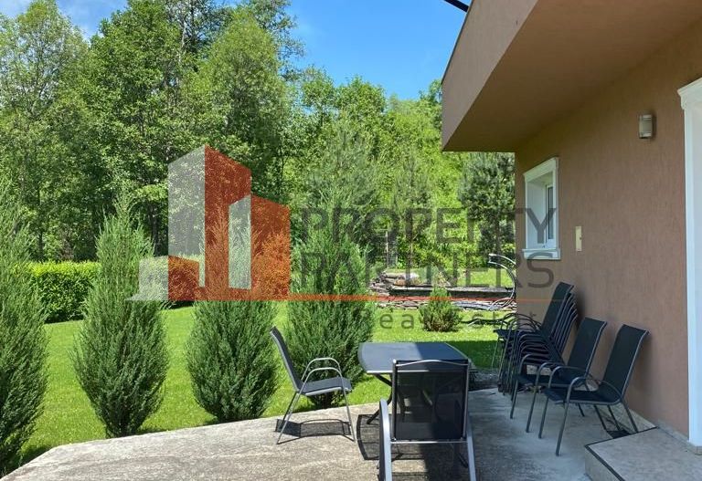 Vila de locuit in Bran/Predelut cu panorama superba. - Poză 6