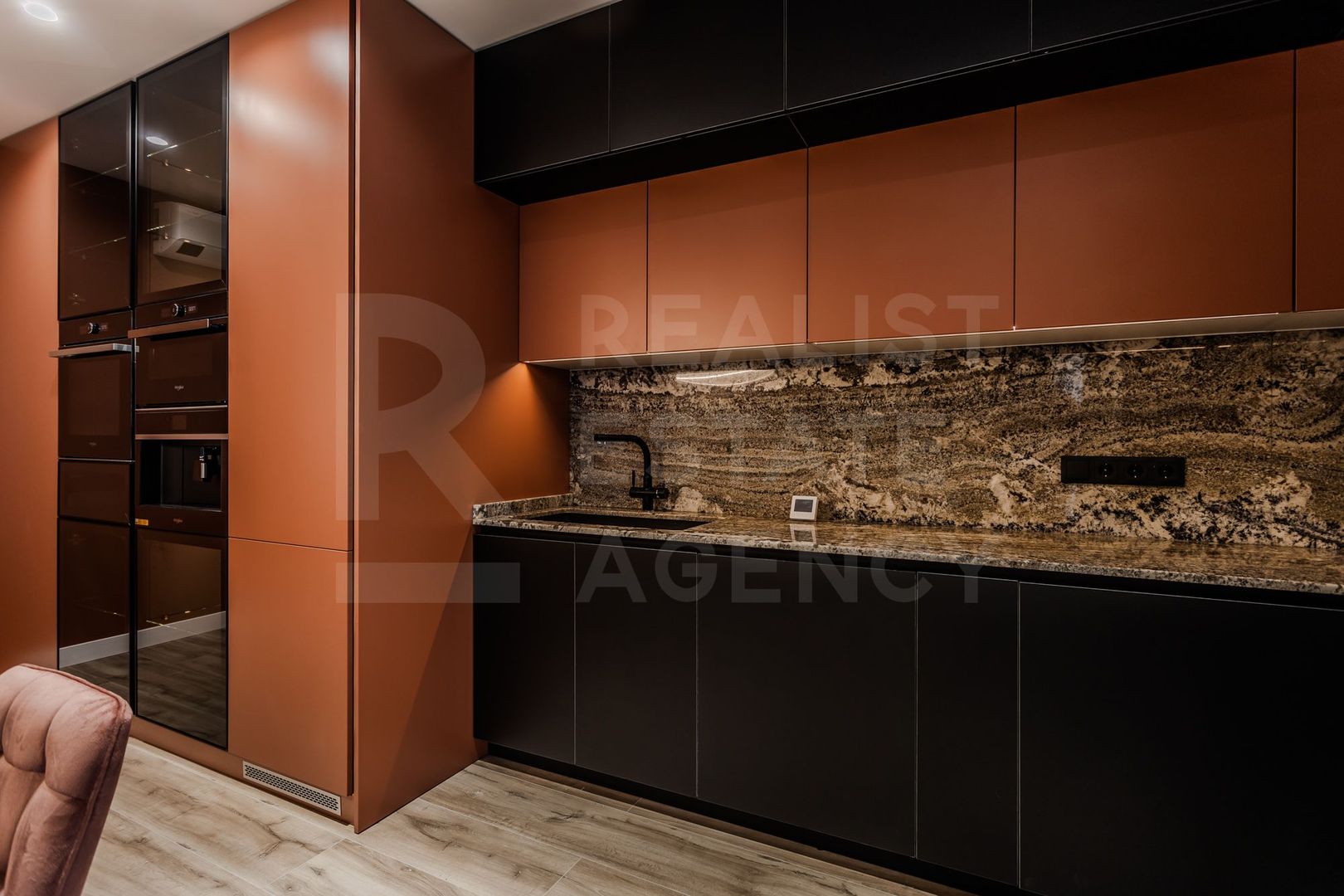 Chirie, apartament, 3 camere, str-la Teatrului, Centru - Poză 4