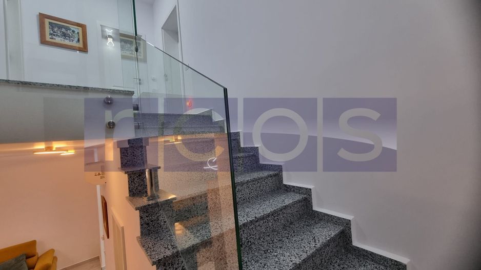 VANZARE VILA - DUPLEX  4 CAMERE - BERCENI  -, P+1E - Poză 11