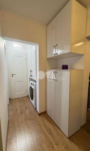 De închiriat: apartament 4 camere- centrala termica - Panduri -metrou - Poză 14