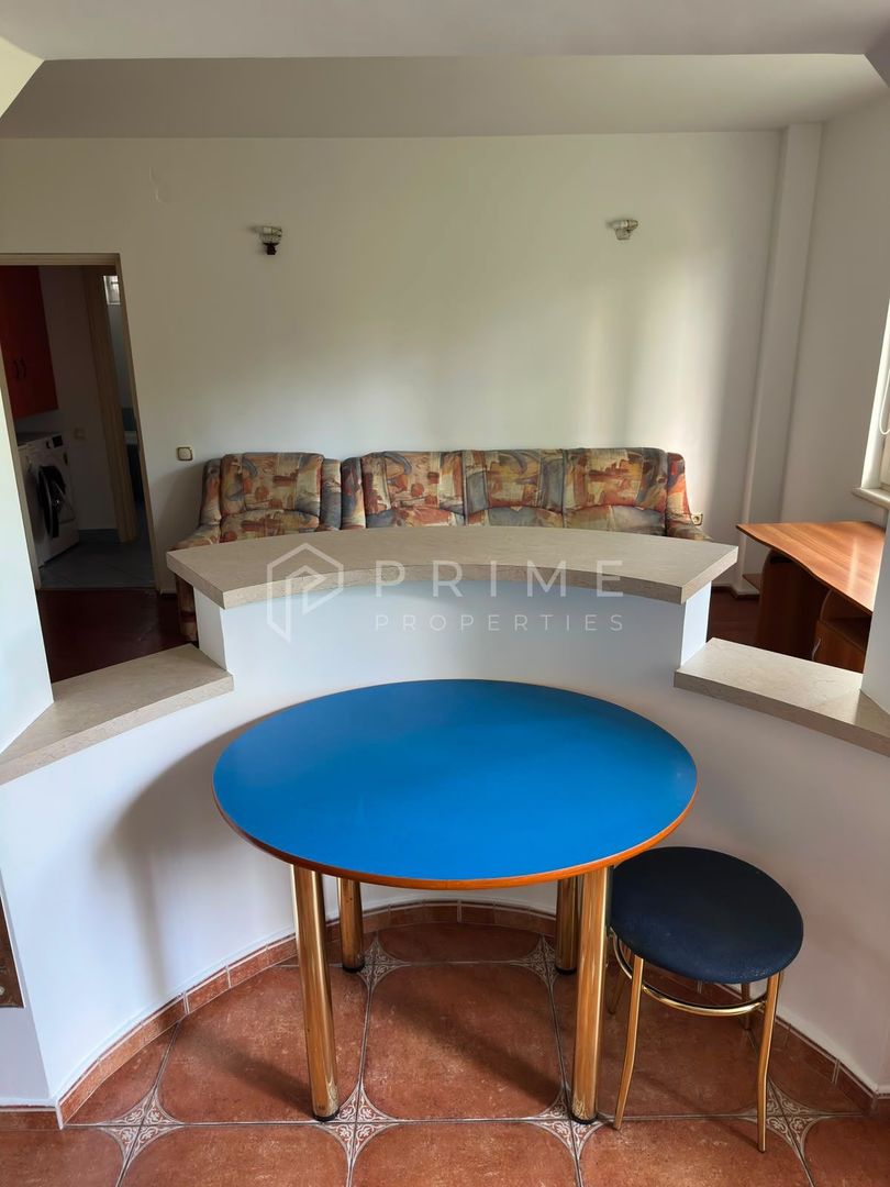 DE ÎNCHIRIAT: Apartament cu 3 camere | Cartierul Cornișa (Zona Zambara - Poză 3