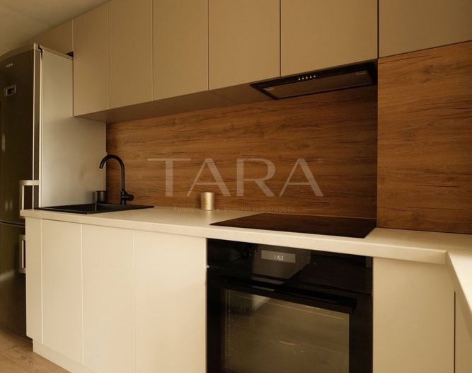 Apartament cu 2 camere, parcare subterană, zona Eroilor. - Poză 3