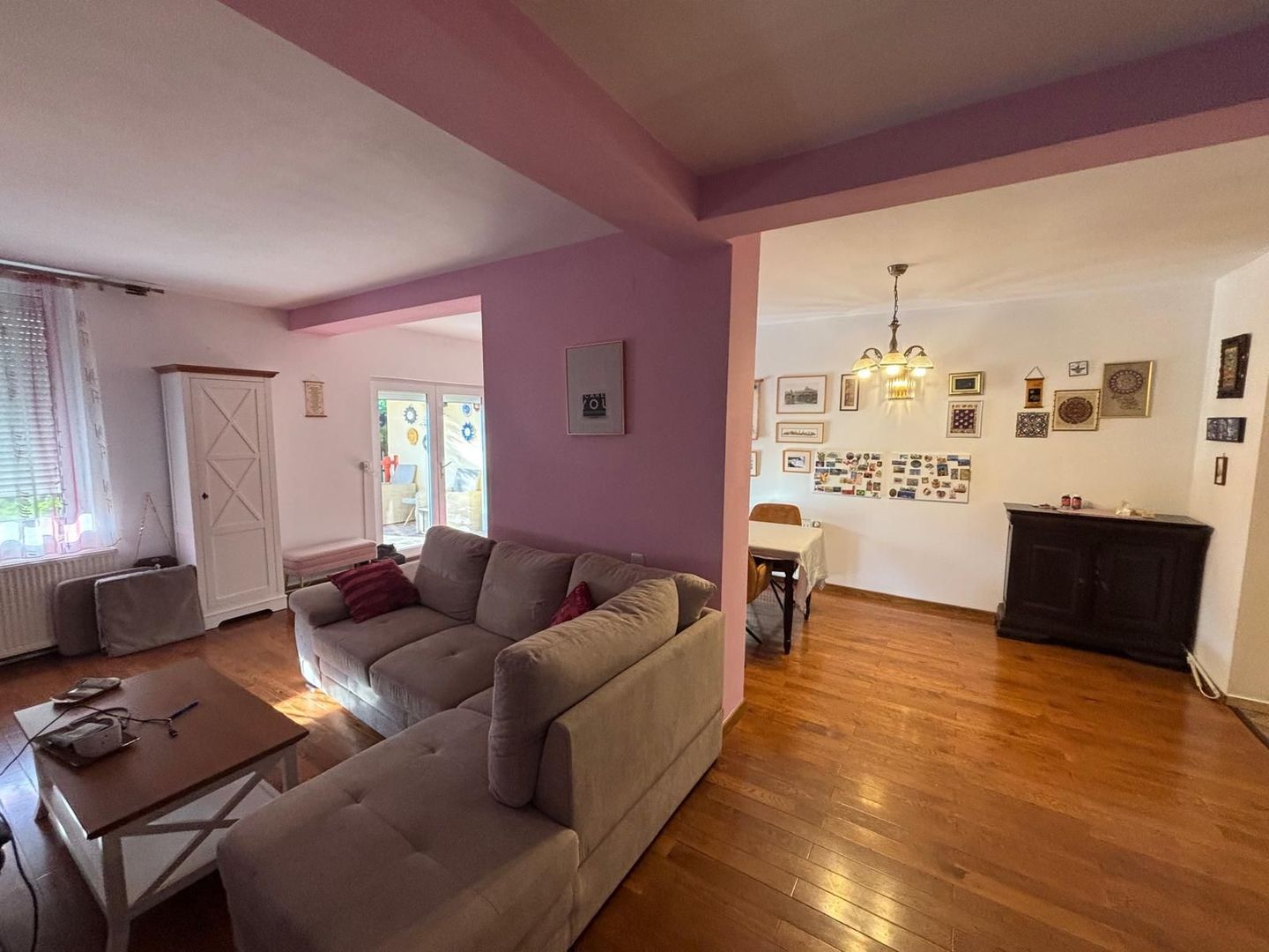 Vila deosebita aproape de padure - Poză 16