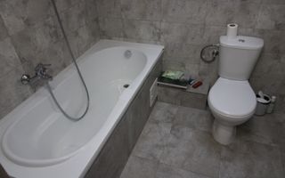 3 camere,  Giroc, la 10 min de Spitalul Judetean, centrala proprie - Poză 7