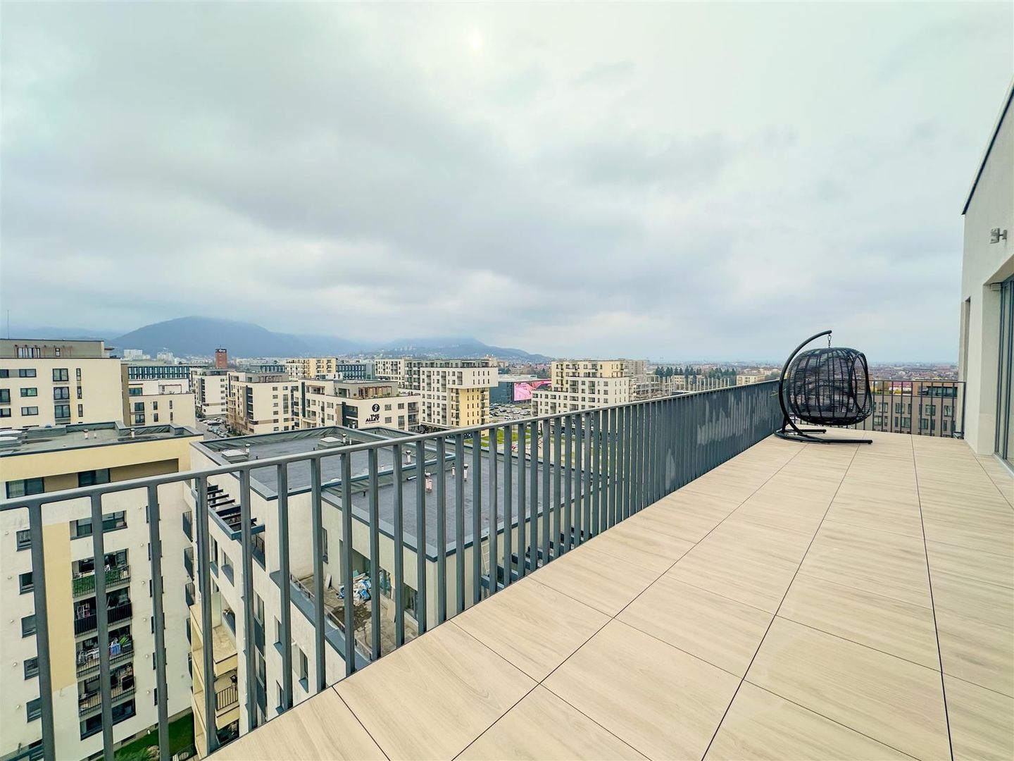 Apartament tip penthouse | 3 camere + parcare | View deosebit | Kasper - Poză 18