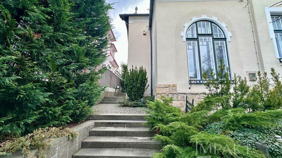 Vila exclusivista de inchiriat 185 mp, terasa si gradina – A.Muresan - Poză 3