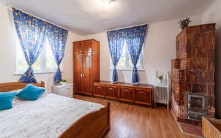 Casa cu teren generos si gradina spectaculoasa – Comuna Cuca, Argeș! - Poză 6