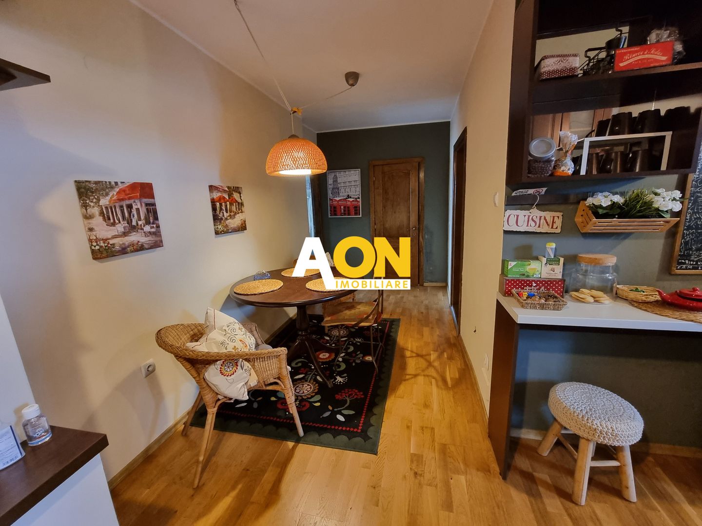 Apartament cu 2 Camere, Decomandat, Zona Parc Cetate - Poză 4