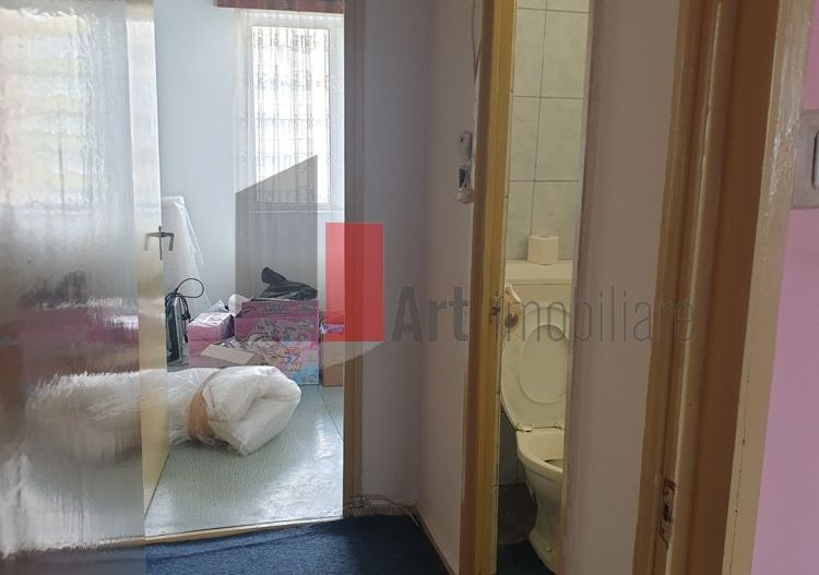 Apartament 3 camere decomandat zona Apusului - Poză 5