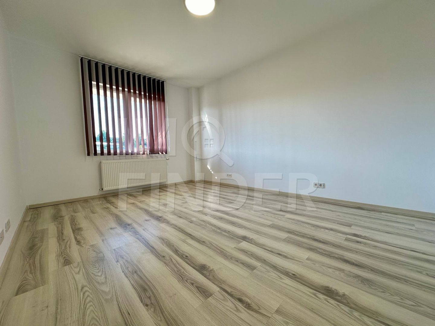 Vanzare spatiu birou Europa, parter 116 mp, imobil nou, finisat - Poză 3