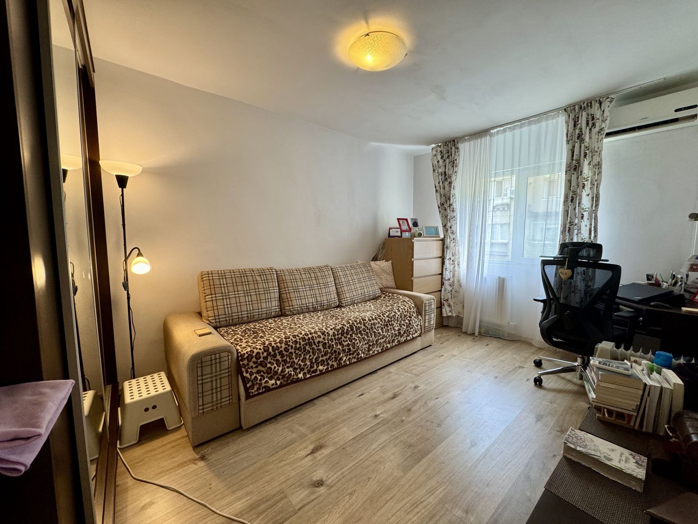 GARSONIERA RENOVATA | LACUL TEI - Poză 1