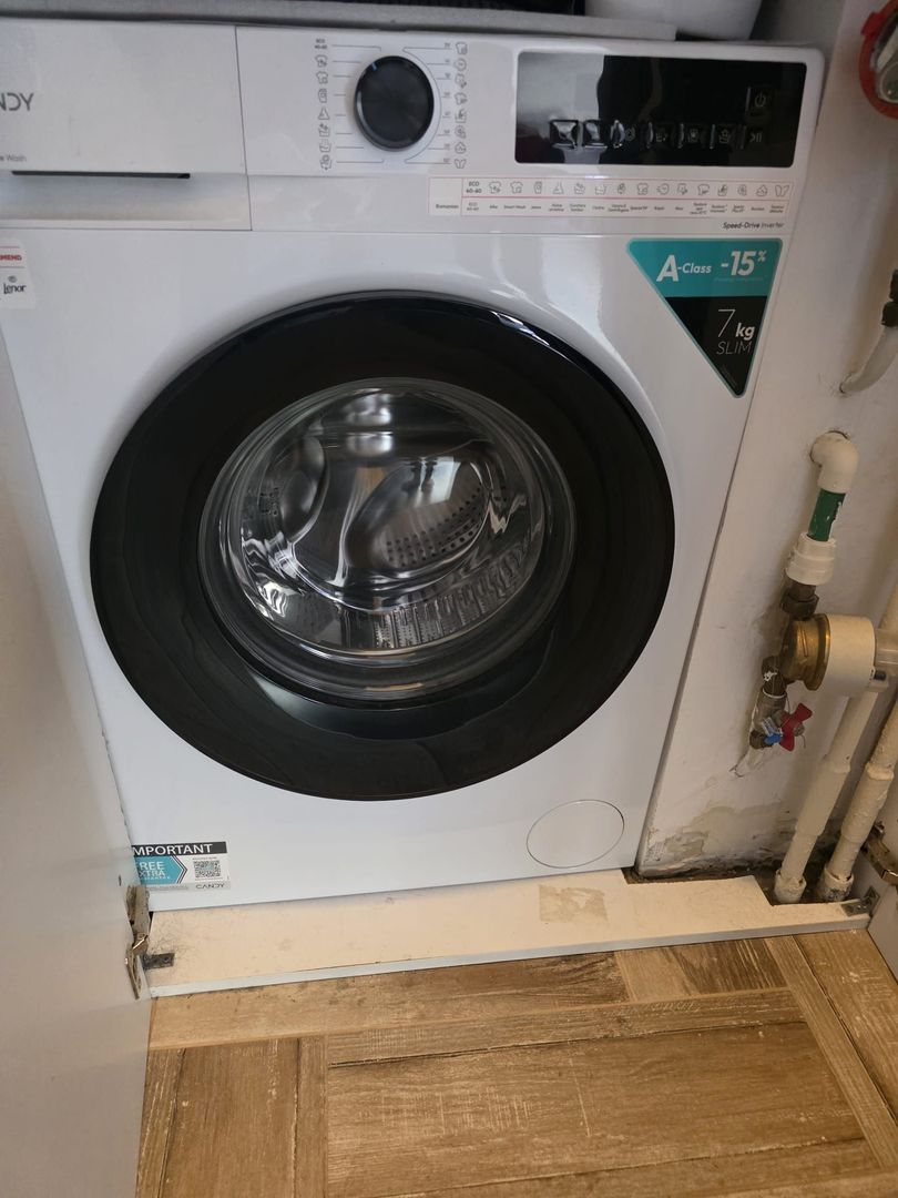 Vanzare apartament 2 camere Sebastian - str. Ileana Cosanzeana - Poză 22