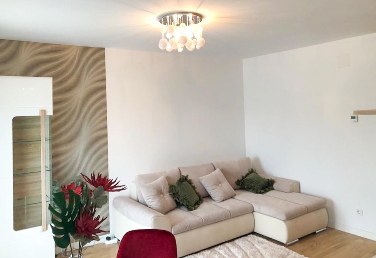 Închiriere apartament 3 Camere  | Parcul Cireșarii - Poză 2