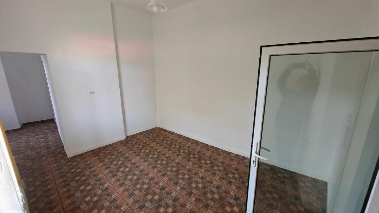 Casa de locuit sau Spatiu Comercial de Inchiriat Gara de Nord - Vulcanescu - Poză 6